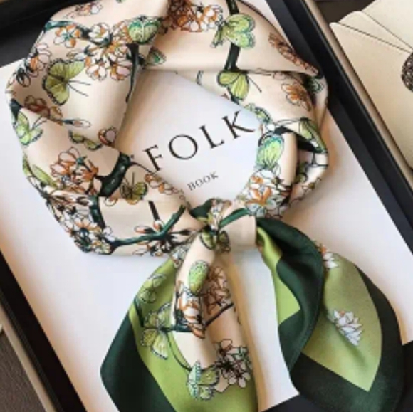 New Scarf butterfly butterflies spring couture green botanical - Picture 2 of 3